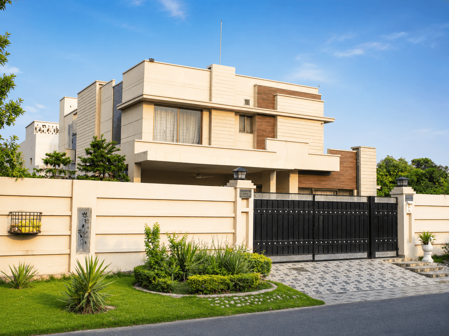 Luxury Homes gallery 5